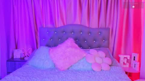 Emily online show from January 9, 4:10 pm