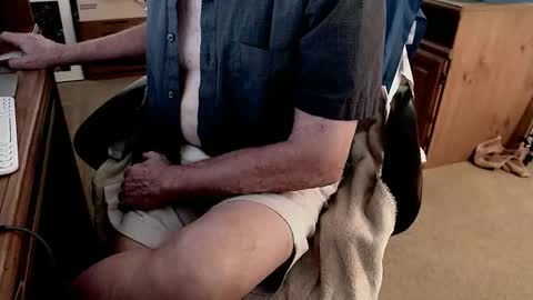 Terrance1st online show from October 28, 6:21 pm