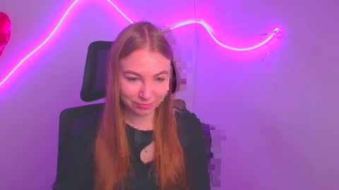 Emilia online show from March 9, 6:06 am