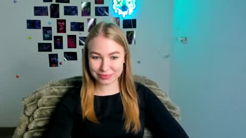 Emilia online show from July 10, 5:34 am