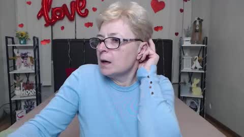 EmiliaGree online show from February 3, 6:35 pm