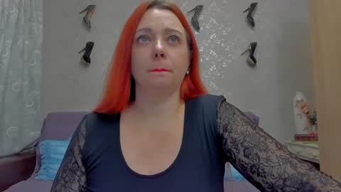 Emiliana online show from December 2, 8:30 am