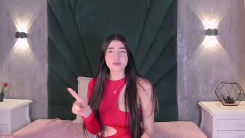 Emilie online show from April 21, 12:11 pm