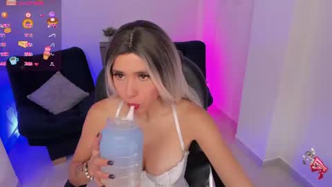 Emily online show from July 23, 4:32 am