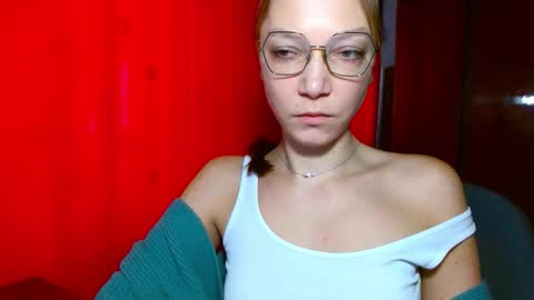 Emilly online show from January 12, 6:29 am