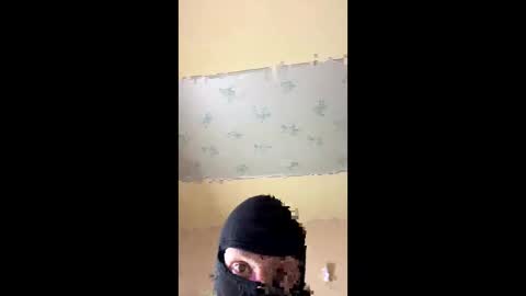 Snapshot of emillycutemurr_ chatting on October 1, 8:48 pm Emily online show from October 1, 8:48 pm