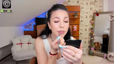 EmillyTaylor online show from March 19, 4:38 am