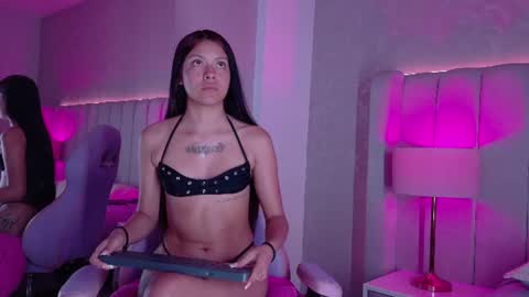 EMILY online show from July 14, 11:38 am