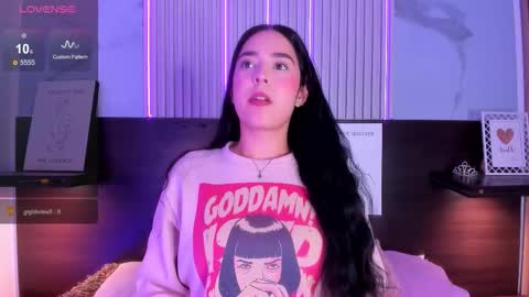 emily_as_ online show from March 19, 12:03 am