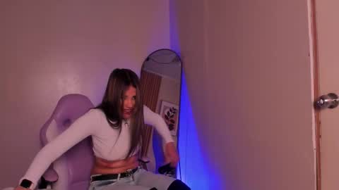              online show from February 3, 7:08 pm