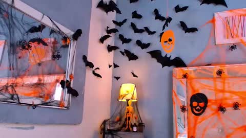 emily_castillo1_ online show from October 22, 3:40 am