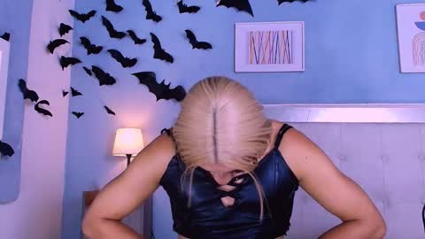 emily_castillo1_ online show from November 8, 6:02 am