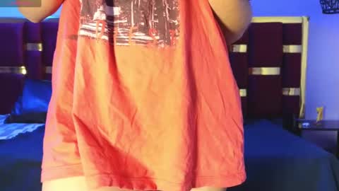 Snapshot of emily_fox_3 chatting on February 5, 11:34 am emily fox 3 online show from February 5, 11:34 am