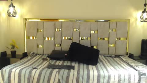 Snapshot of emily_fox_3 chatting on February 7, 1:22 pm emily fox 3 online show from February 7, 1:22 pm