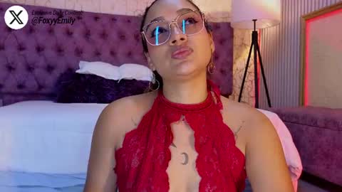Emily online show from June 19, 7:06 pm