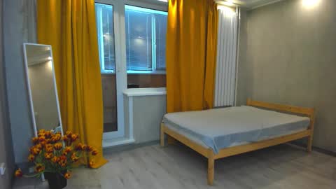 Snapshot of emily_gold1 chatting on March 14, 7:03 am My name is EMILY. Please say hello I like to chat with you. If you have requests or dirty talk please online show from March 14, 7:03 am