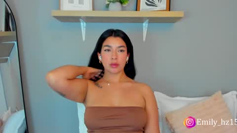 Emily online show from January 8, 4:22 pm