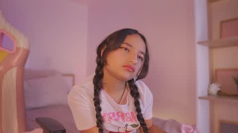 mily online show from July 1, 8:52 pm