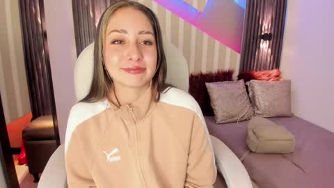 Emily online show from September 26, 2:32 pm