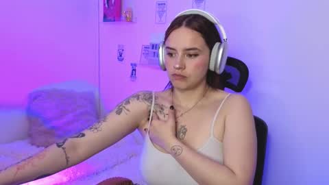 Emily Lindey online show from February 24, 6:55 am