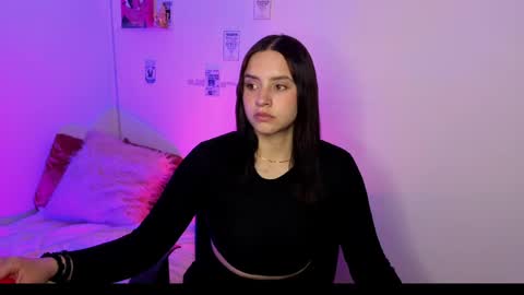 Emily Lindey online show from May 5, 2:19 am