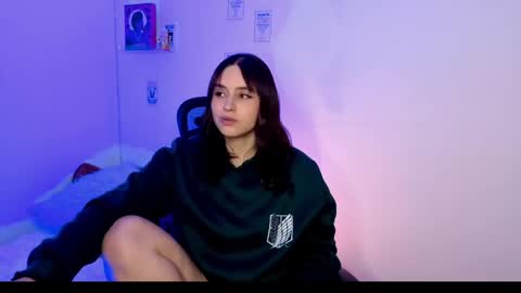 Emily Lindey online show from May 10, 3:12 am
