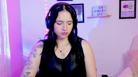 Emily Lindey online show from June 7, 5:00 am