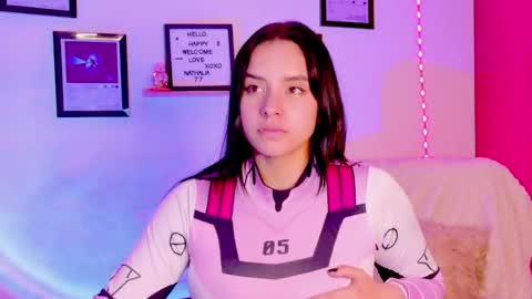 Emily Lindey online show from July 2, 7:36 am
