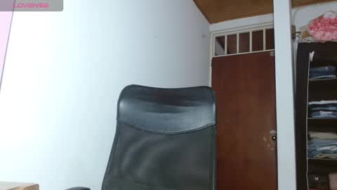 Emily littesweets online show from October 17, 10:01 pm