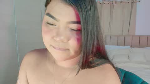 Snapshot of emily_morgam chatting on May 26, 6:59 pm emily_morgam online show from May 26, 6:59 pm