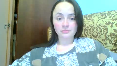 Snapshot of emily_morning_dew chatting on March 7, 7:27 pm emily_morning_dew online show from March 7, 7:27 pm