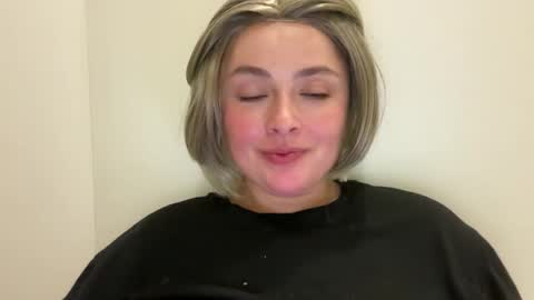 emily_morning_dew online show from April 26, 5:54 pm