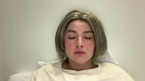 emily_morning_dew online show from June 10, 6:29 pm