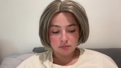 Snapshot of emily_morning_dew chatting on July 24, 5:33 pm emily_morning_dew online show from July 24, 5:33 pm