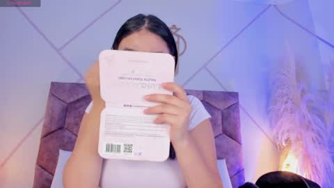 emily_nova_ online show from June 7, 11:58 am