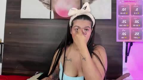Snapshot of emily_rivera78 chatting on October 6, 4:43 am Emily online show from October 6, 4:43 am