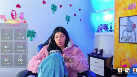       online show from March 31, 11:54 am