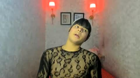 emily_rosue_ online show from June 29, 3:24 am