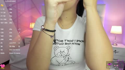 Snapshot of emily_roux chatting on January 12, 2:09 pm  EMILY  online show from January 12, 2:09 pm