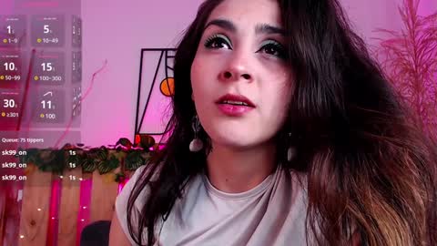 Emilly online show from December 7, 4:31 am