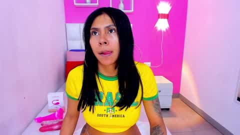 Emily online show from December 19, 10:56 am