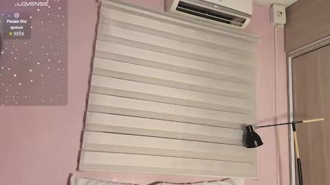 Emily online show from October 8, 11:52 am