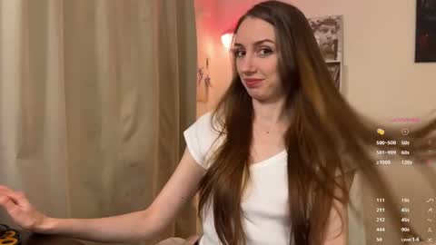 Snapshot of emily_w0w_ chatting on April 26, 4:26 pm Lia online show from April 26, 4:26 pm