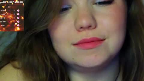 artist Emily online show from December 13, 10:23 pm