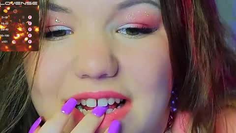 artist Emily online show from December 20, 11:05 pm