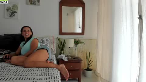 Emily online show from June 4, 3:51 pm