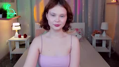 Snapshot of emilychaves chatting on June 23, 8:12 am Emilyhaves online show from June 23, 8:12 am