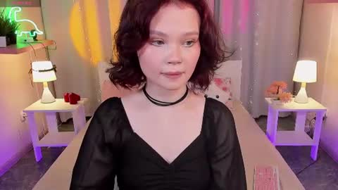 Snapshot of emilychaves chatting on June 30, 8:37 am Emilyhaves online show from June 30, 8:37 am