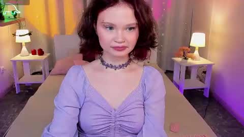 Snapshot of emilychaves chatting on July 5, 12:45 pm Emilyhaves online show from July 5, 12:45 pm