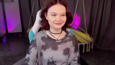 Snapshot of emilychaves chatting on July 21, 9:33 am Emilyhaves online show from July 21, 9:33 am
